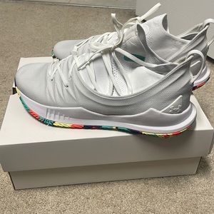 Under Armour Curry 5